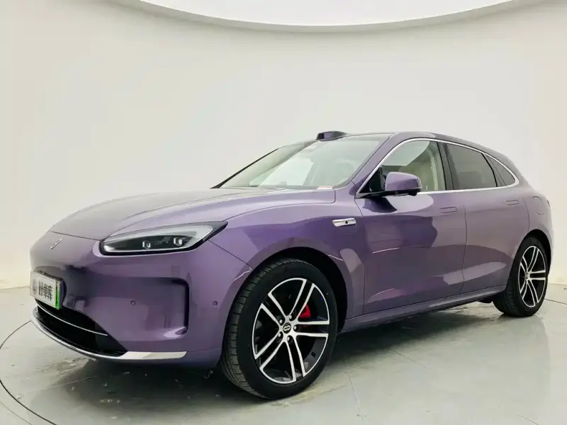 AITO M5, 2025