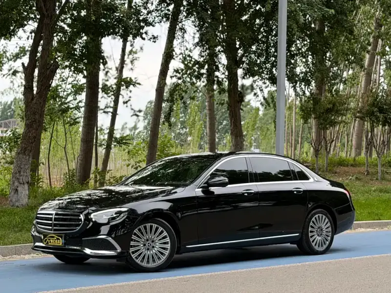 Mercedes-Benz E-Class, 2022