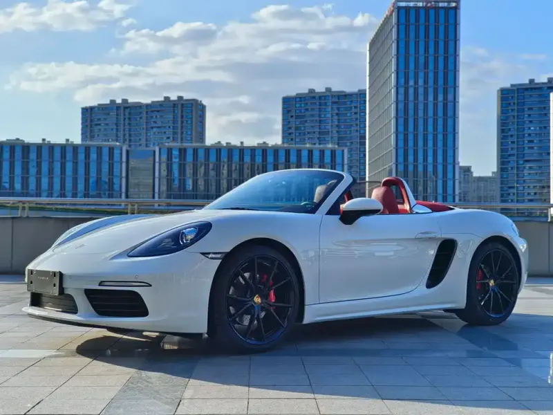 Porsche 718, 2025