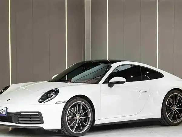 Porsche 911, 2023