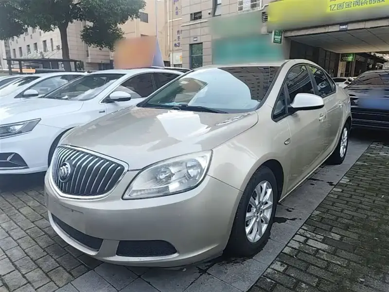 Buick Excelle, 2015