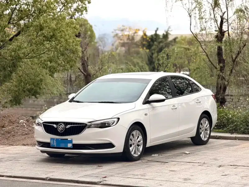 Buick Excelle, 2021