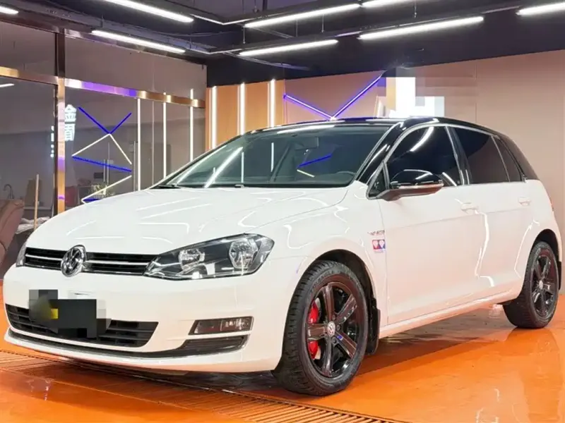 Volkswagen Golf, 2015