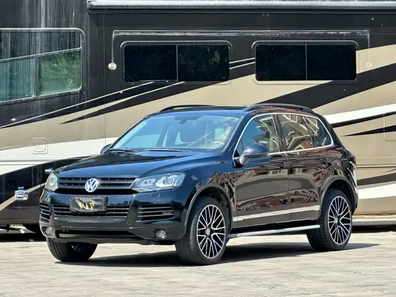 Volkswagen Touareg, 2012
