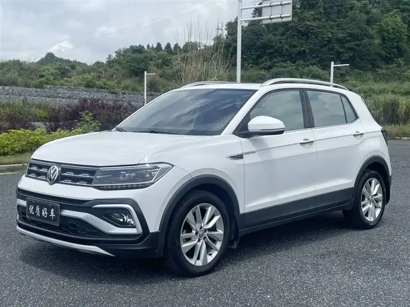 Volkswagen T-Cross, 2020