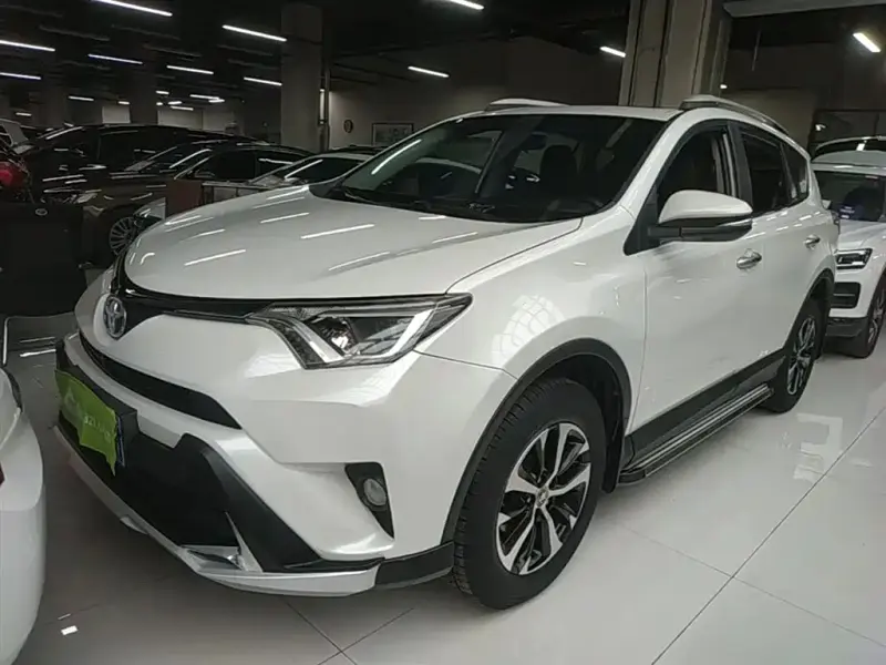 Toyota RAV4, 2016