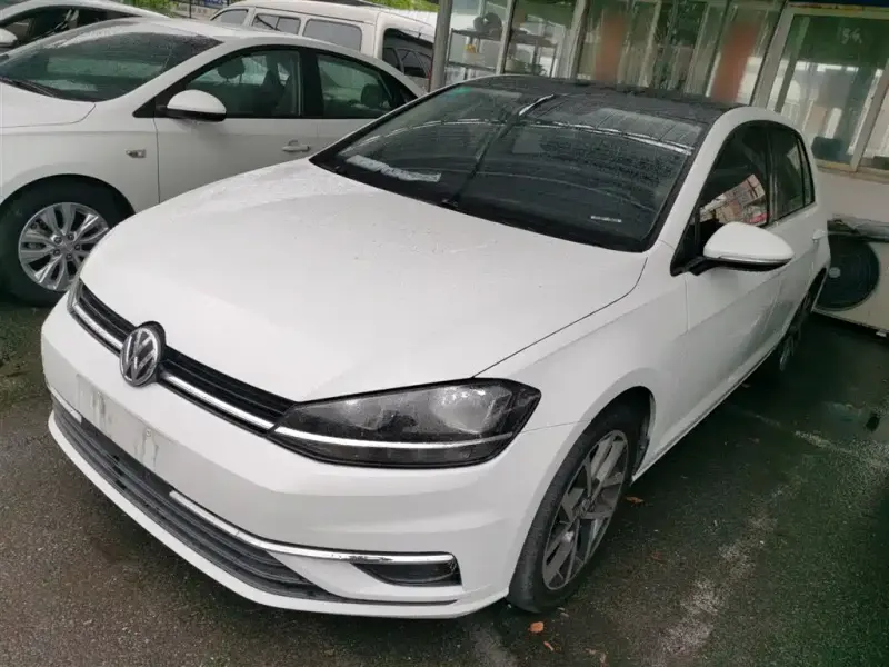 Volkswagen Golf, 2020