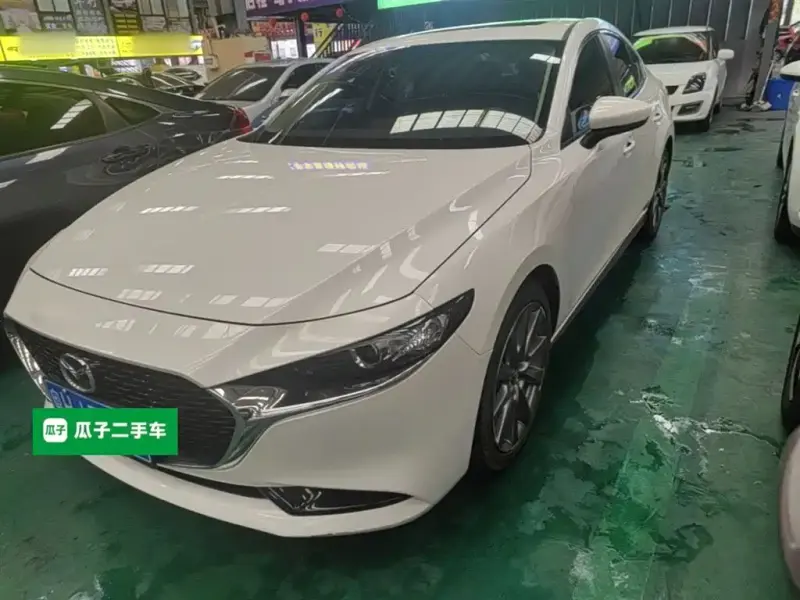 Mazda 3 Axela, 2021