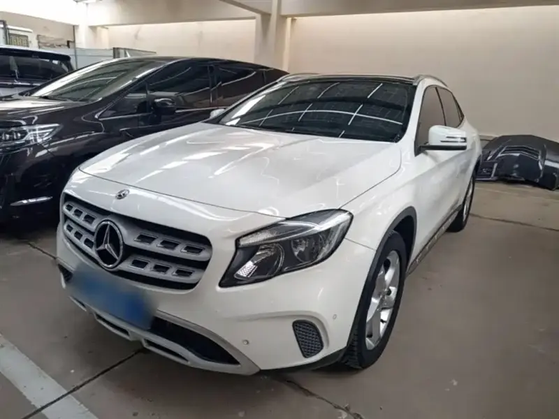 Mercedes-Benz GLA, 2019
