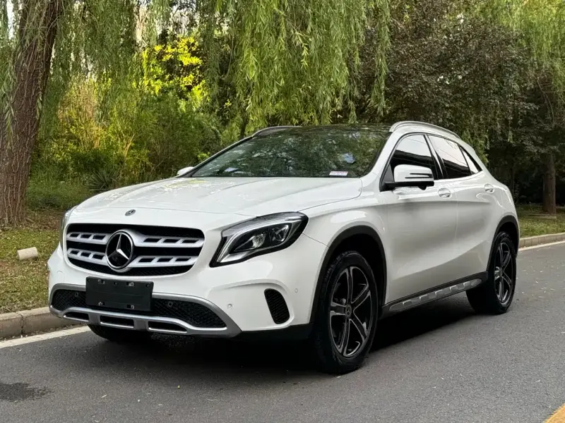 Mercedes-Benz GLA, 2019