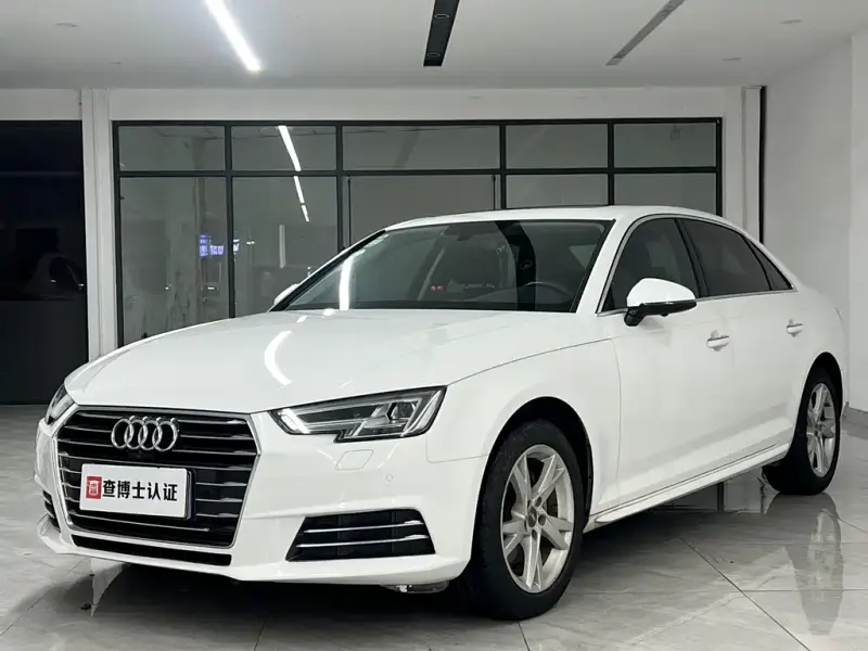 Audi A4L, 2018