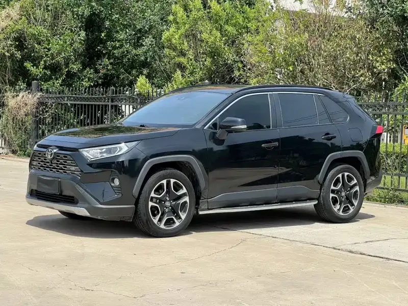 Toyota RAV4, 2020