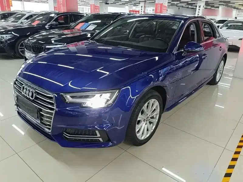 Audi A4L, 2020