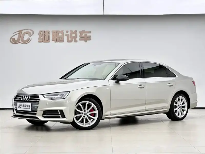 Audi A4L, 2018