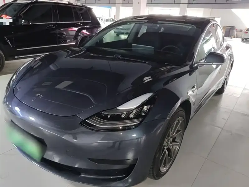 Tesla Model 3, 2020