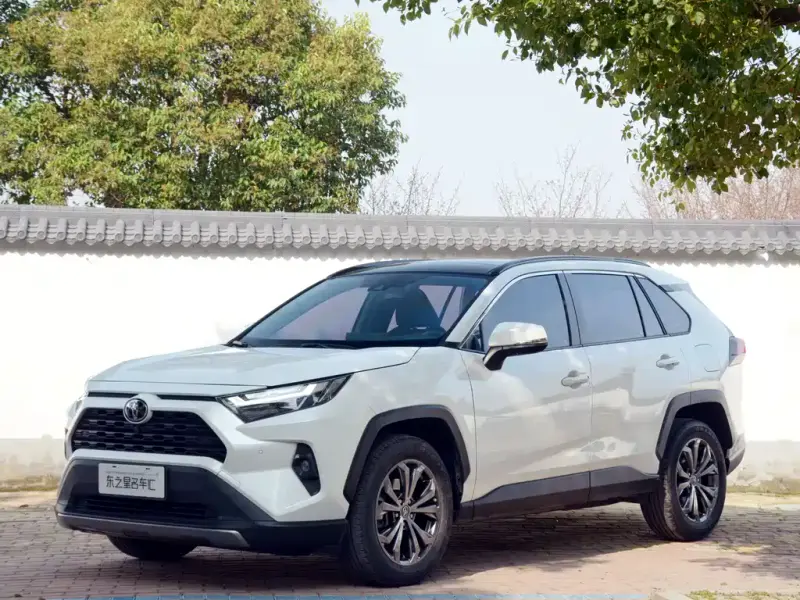 Toyota RAV4, 2024