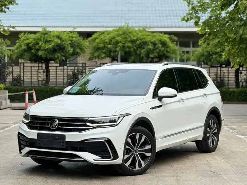 Volkswagen Tiguan L, 2023