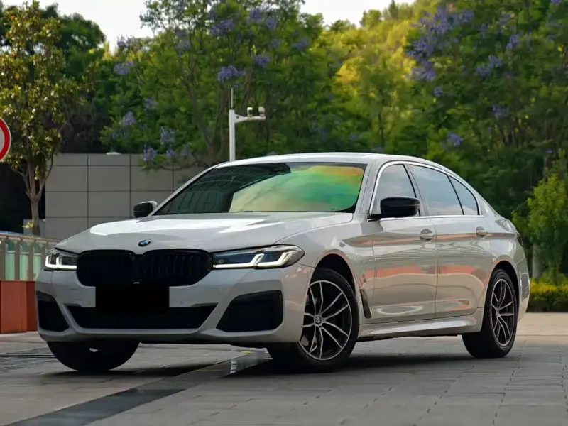 BMW 5 Series, 2022
