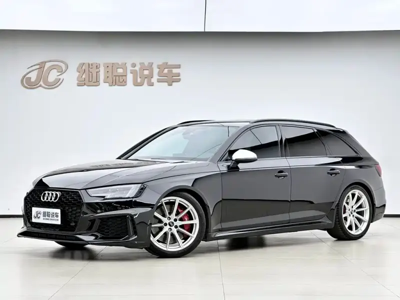 Audi RS 4, 2019