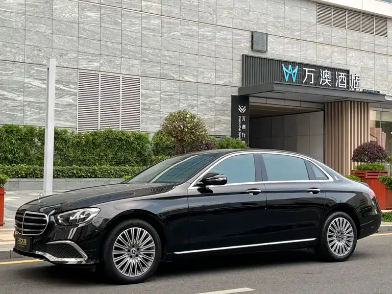 Mercedes-Benz E-Class, 2023