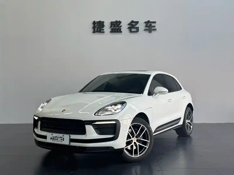 Porsche Macan, 2022