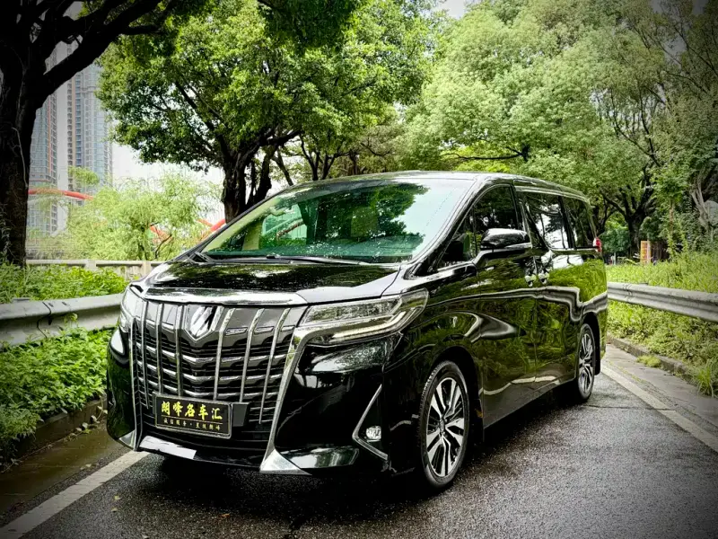 Toyota Alphard, 2018