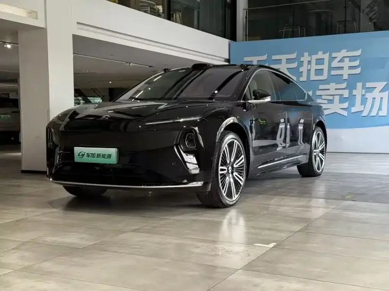 NIO ET9, 2025
