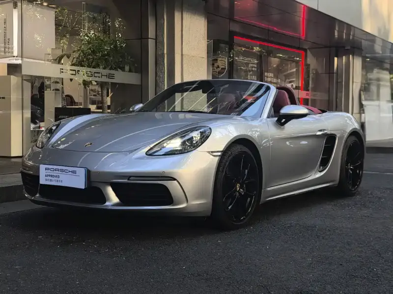 Porsche 718, 2024