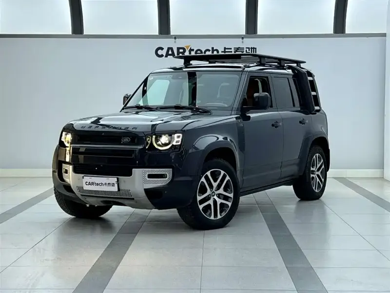 Land Rover Defender, 2023
