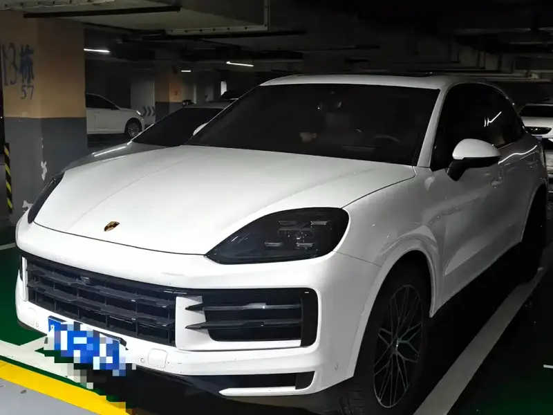 Porsche Cayenne, 2024