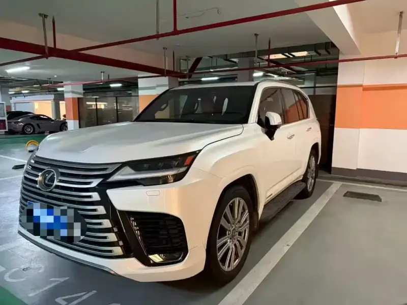 Lexus LX, 2024