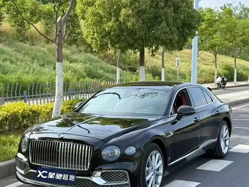 Bentley Flying Spur, 2021