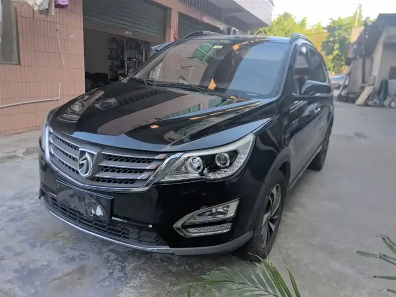 Baojun 560, 2017