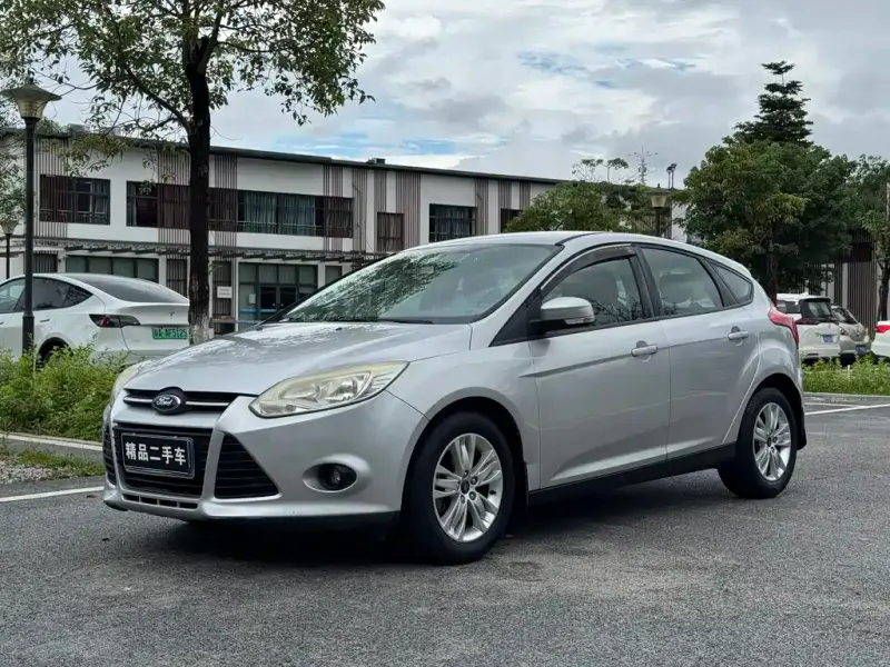 Ford Focus, 2013