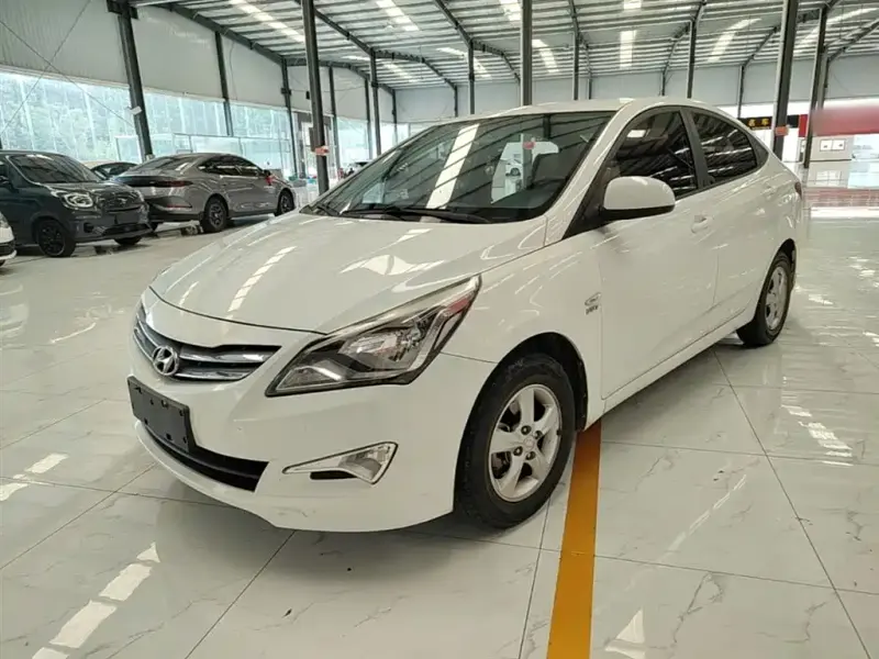 Hyundai Verna, 2014
