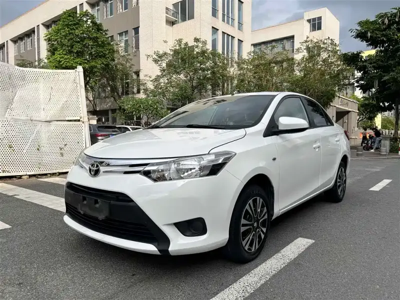 Toyota Vios, 2015