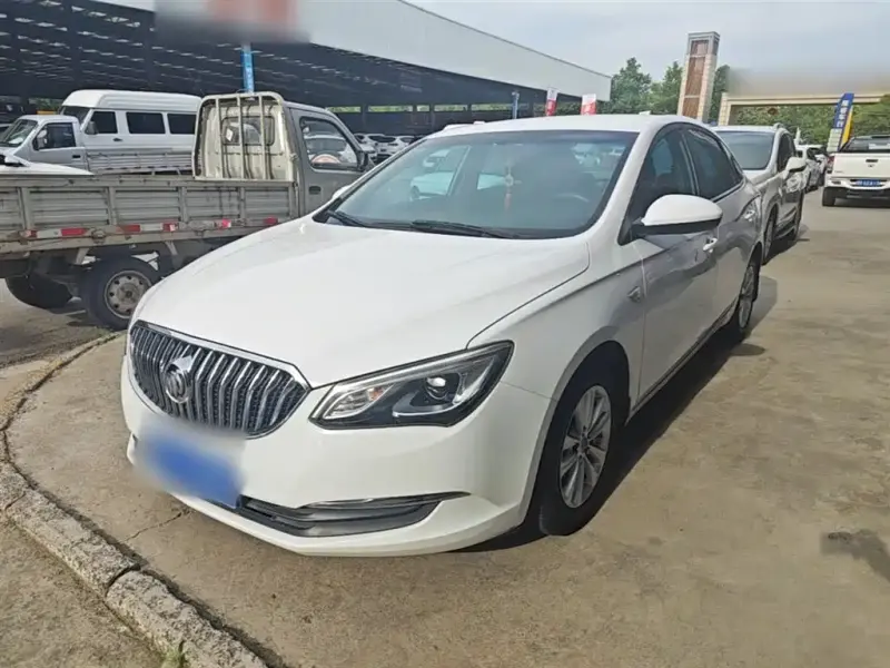 Buick Excelle, 2017