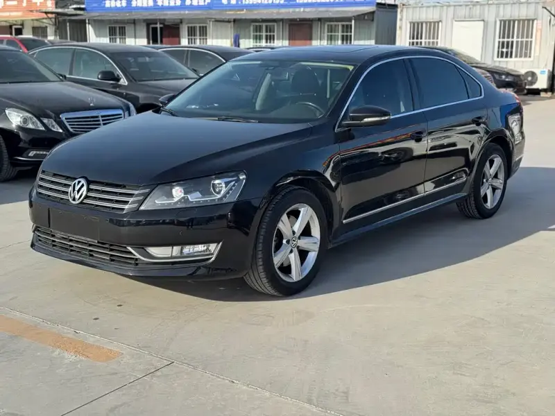 Volkswagen Passat, 2013