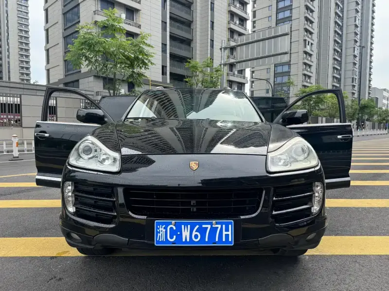 Porsche Cayenne, 2009