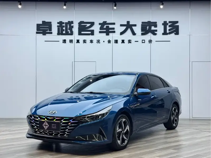 Hyundai Elantra, 2021