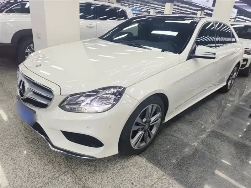 Mercedes-Benz E-Class, 2015