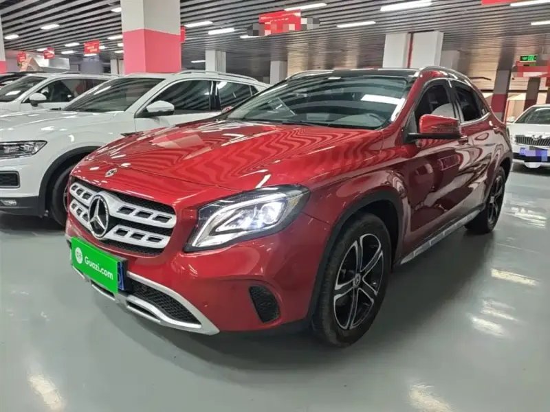 Mercedes-Benz GLA, 2018