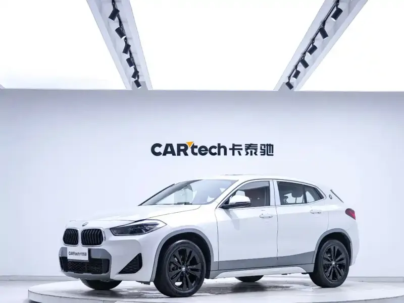 BMW X2, 2021