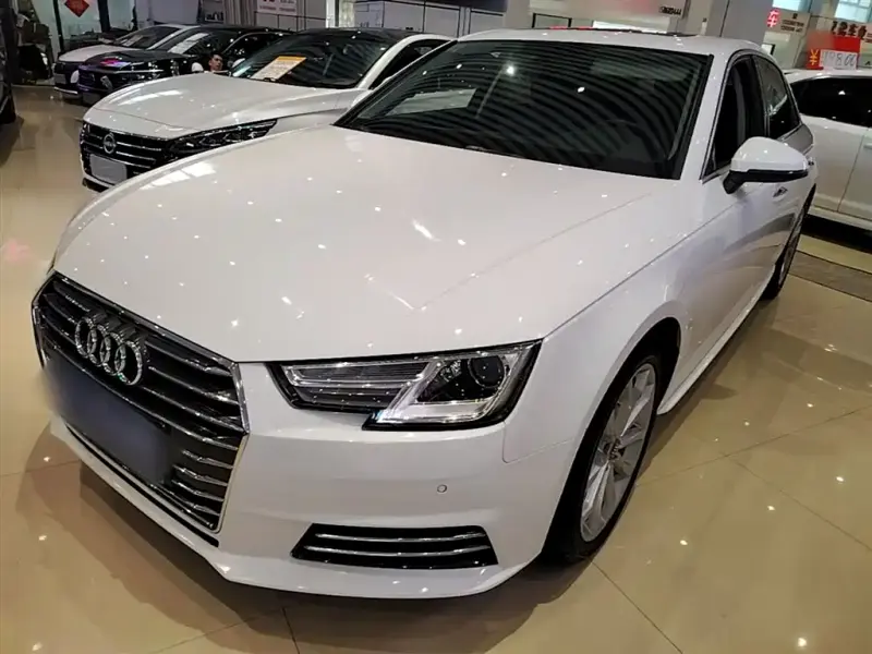 Audi A4L, 2018