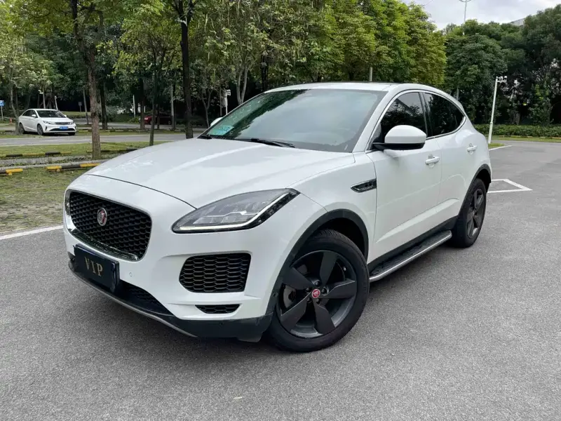 Jaguar E-PACE, 2021