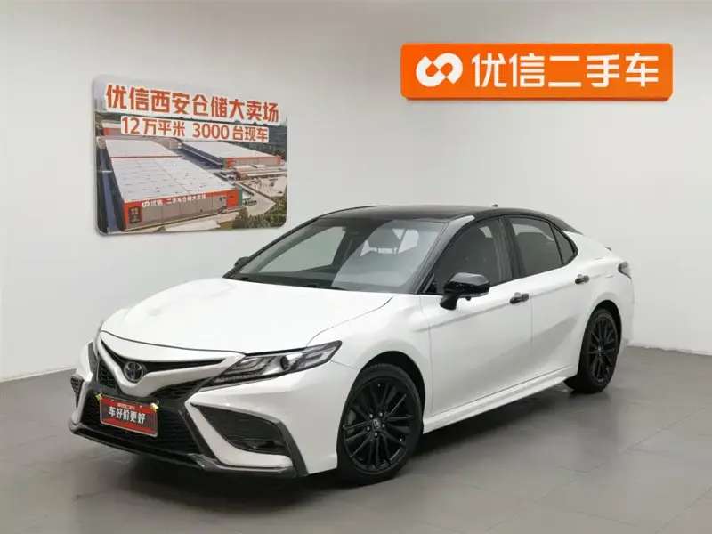 Toyota Camry, 2022