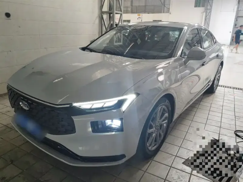 Ford Mondeo, 2023