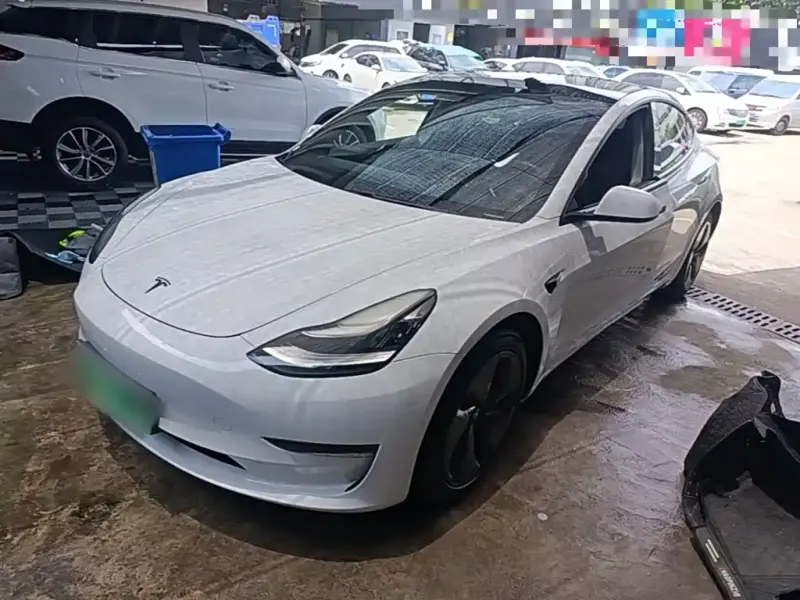 Tesla Model 3, 2020