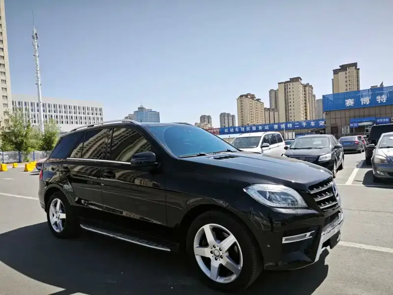 Mercedes-Benz M-Class, 2015