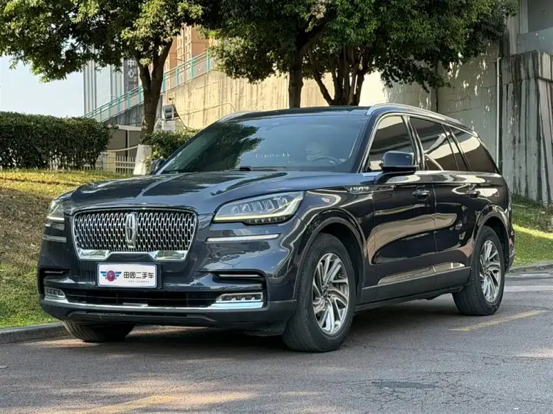 Lincoln Aviator, 2021